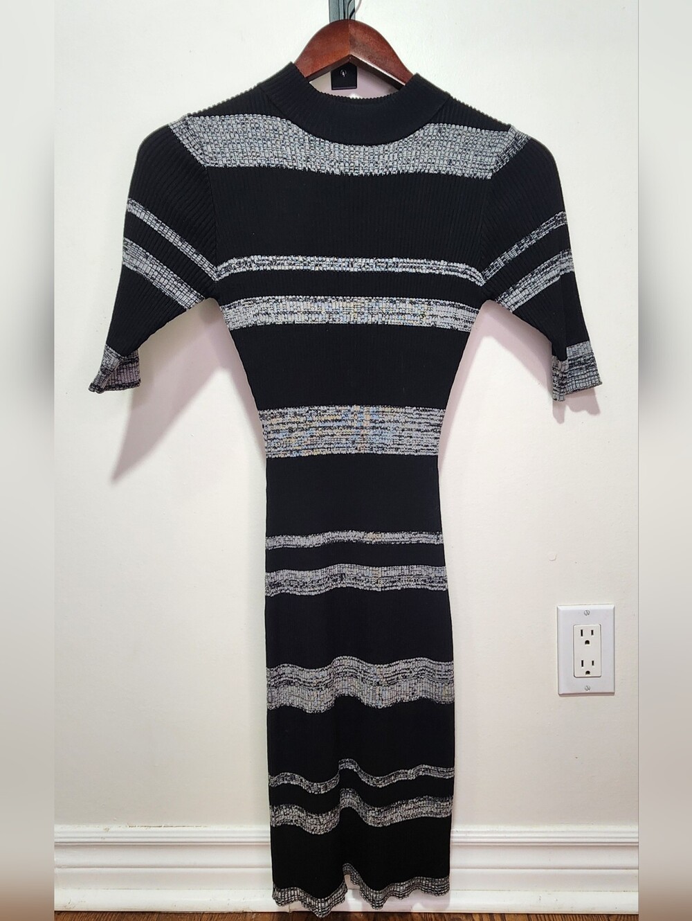 Black & Gray Striped Knit Sweater Dress - Size M